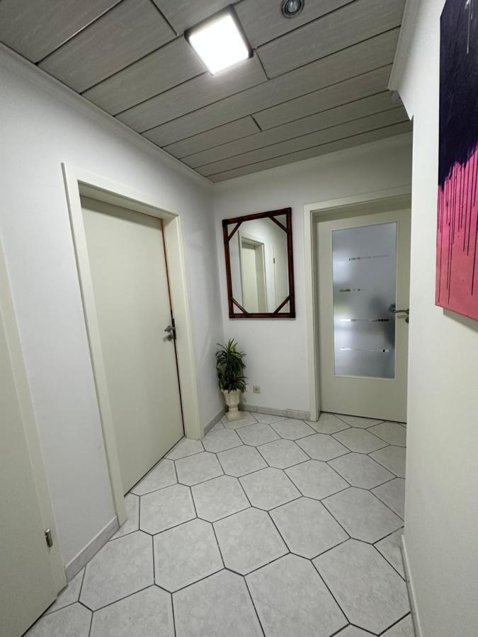Ferienwohnung Am Hafen Ruestersiel Wilhelmshaven Bagian luar foto